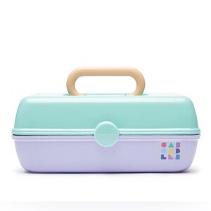 Caboodles Pretty in Petite makeup train case cosmetic organizer